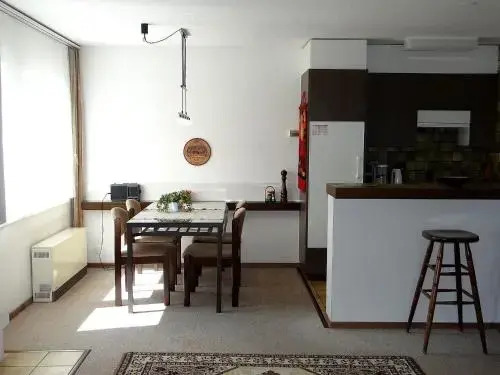 Zügstrasse 2/ 206 - INH 26893