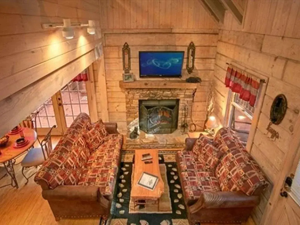 Cozy Creek
