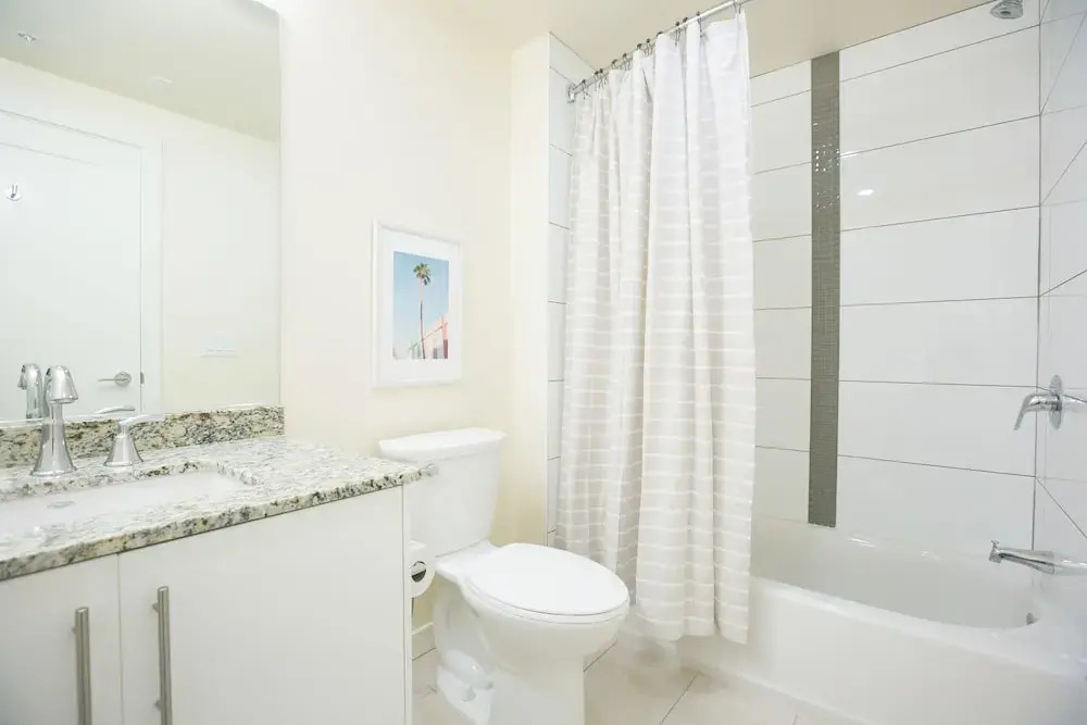 Beautiful 2BR Downtown Suites by Sonder