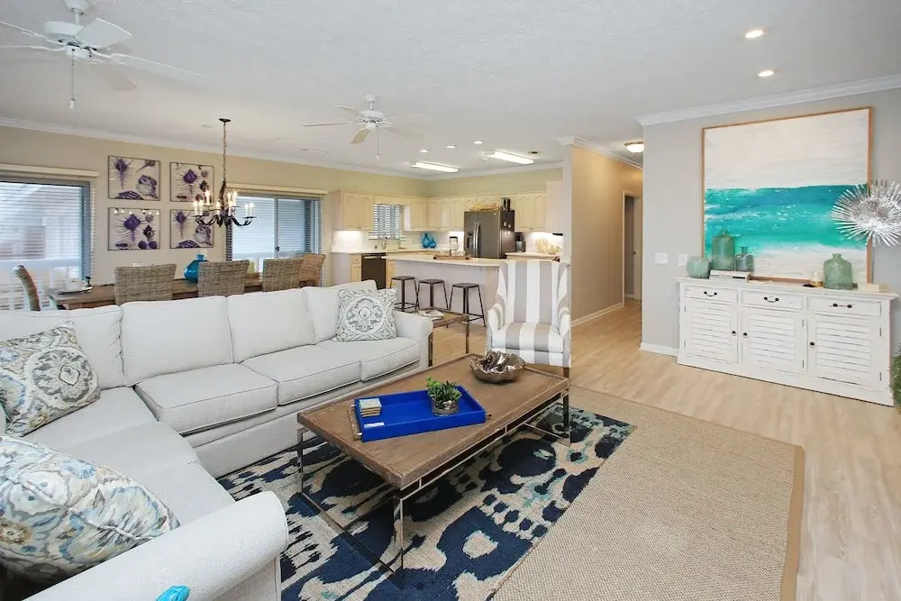 Habby Times - 1014249 - 4 Br home by RedAwning