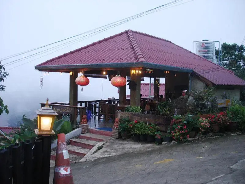Baan See See Moutain View