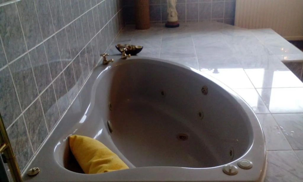 Roag House Bed & Breakfast