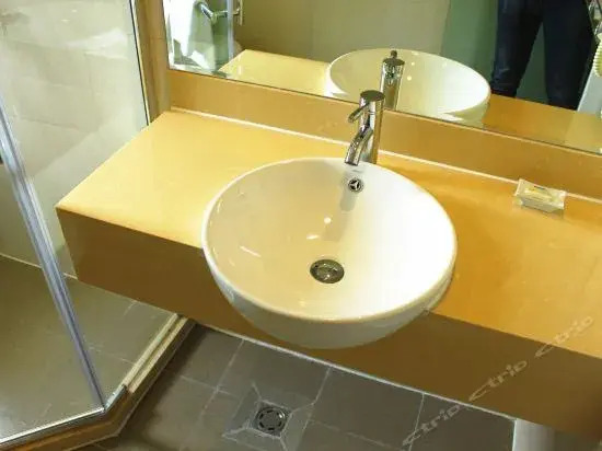 Ningbo Chenghuangmiao Guangcheng Hotel