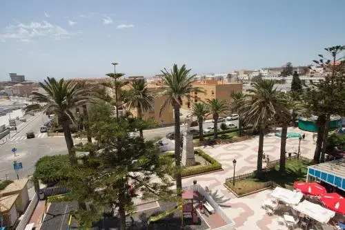 Puerta la Mar