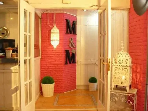 Hotel M&M