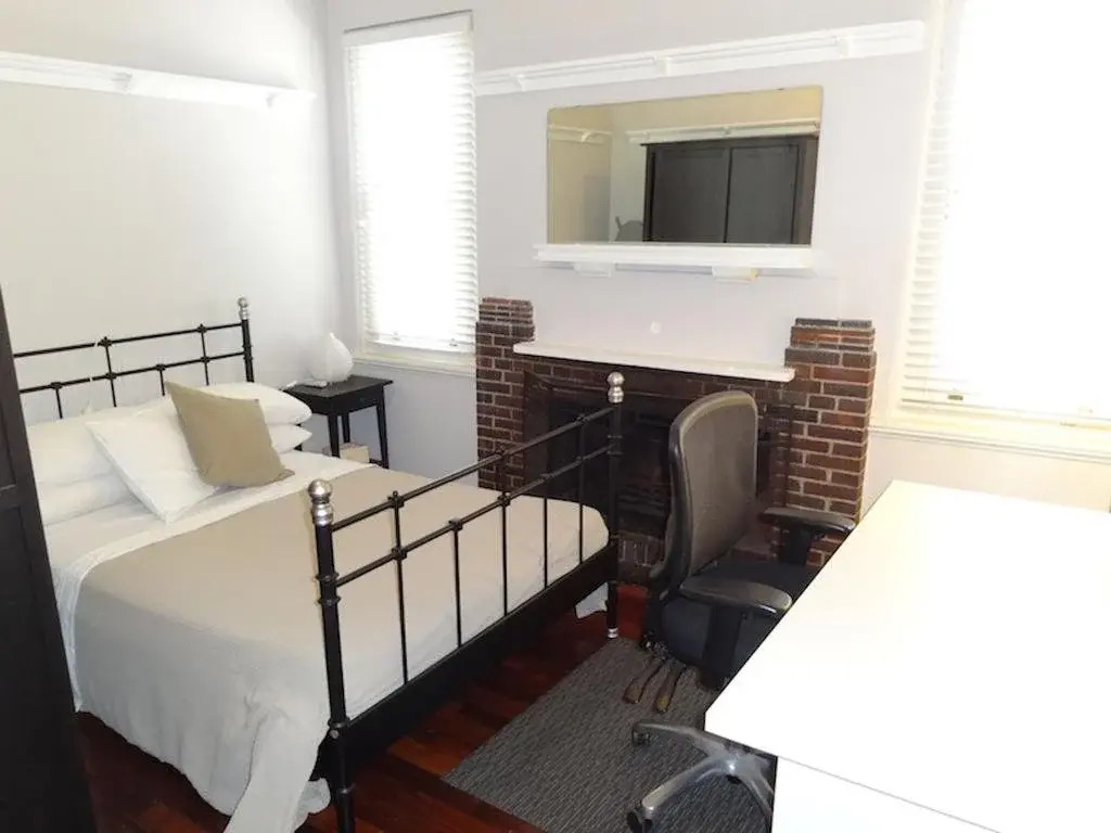 Solomon Street Cottage