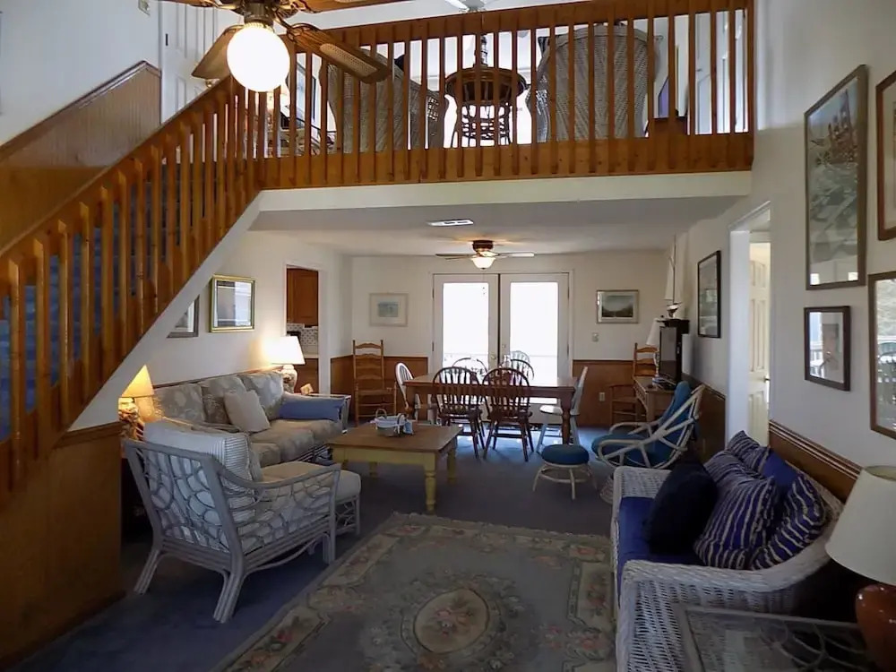 Byrd House - 3 Br Home