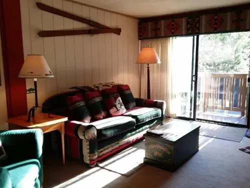 The Summit Resort 2BR/2BA, Mammoth Lakes