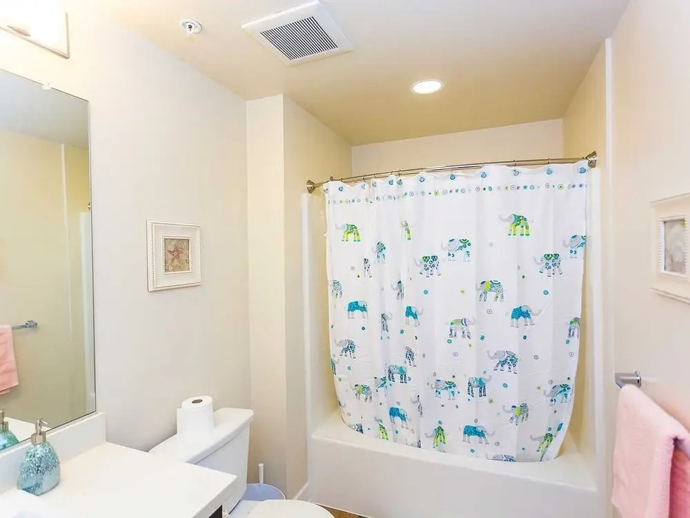 Park Plaza Apartment #876088 by RedAwning