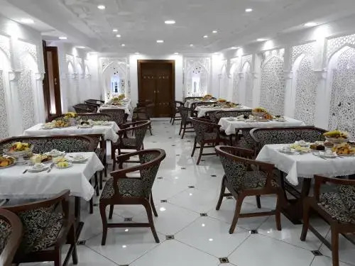 New Moon Hotel
