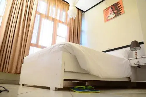 Casa Hotel Ltd