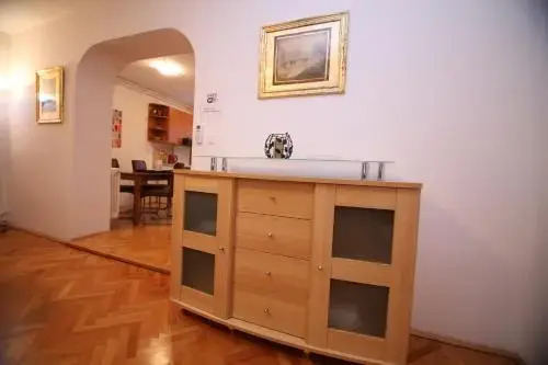 Guest House Šimšir