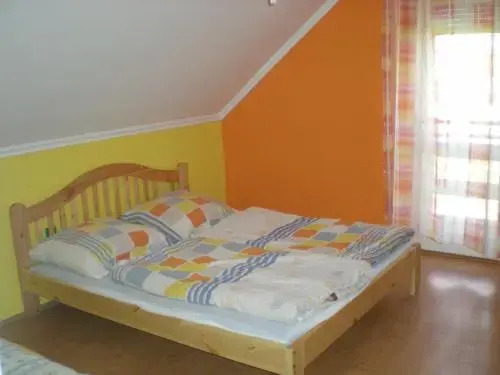 Xénia Apartman
