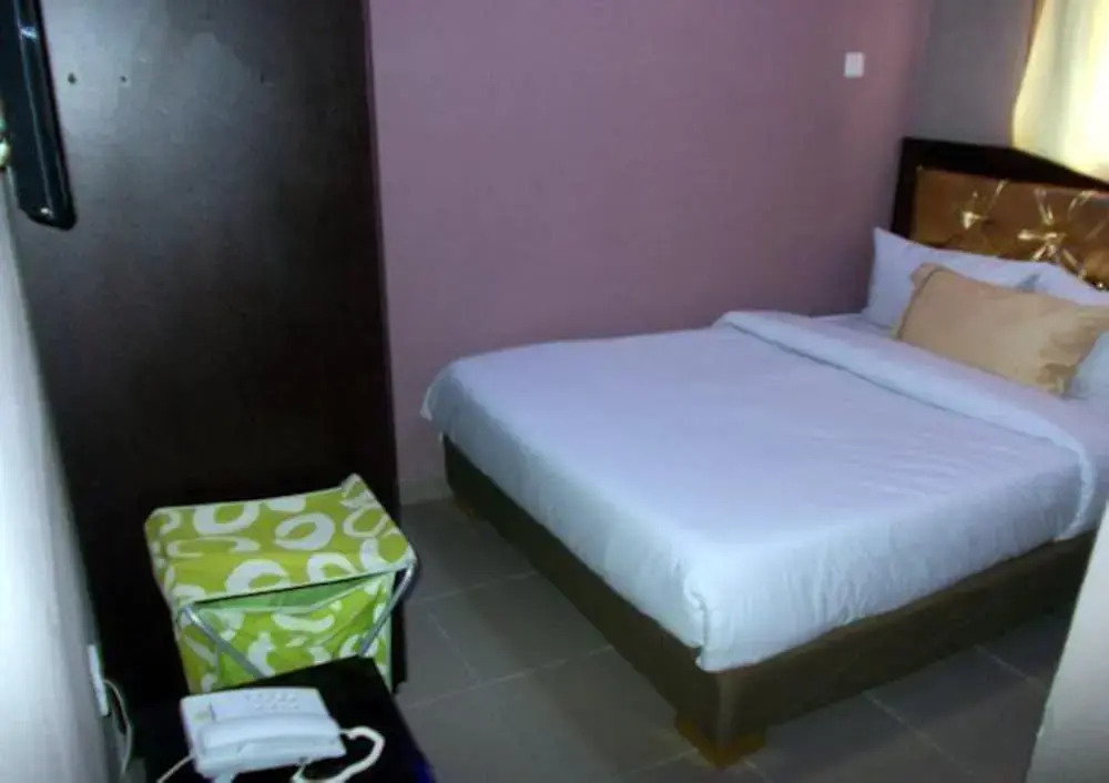 Towne Place Hotel