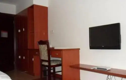 Longjin Villa