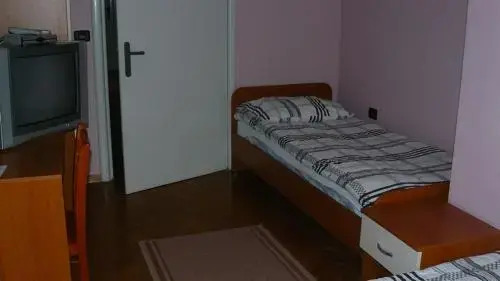Perla Inn