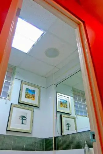 Choose To Be Happy at Seymour #9 and #16 - Studio Apartments w Pool