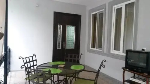 Medeyas House
