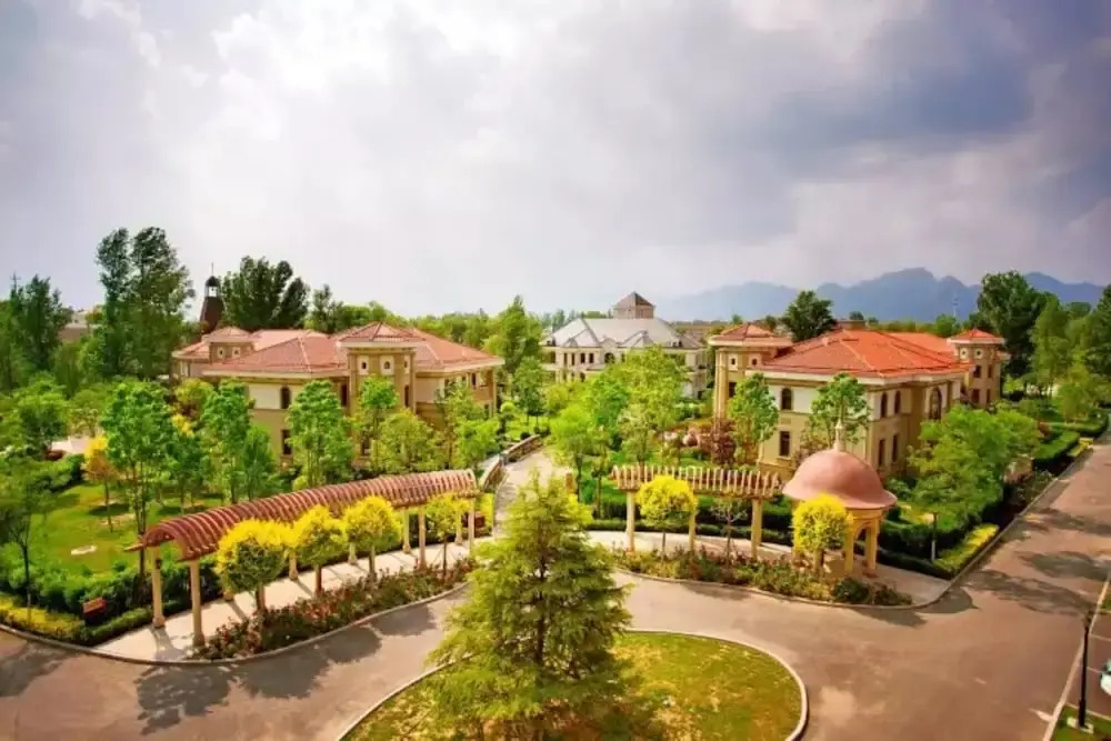 Badaling Hot Spring Resort
