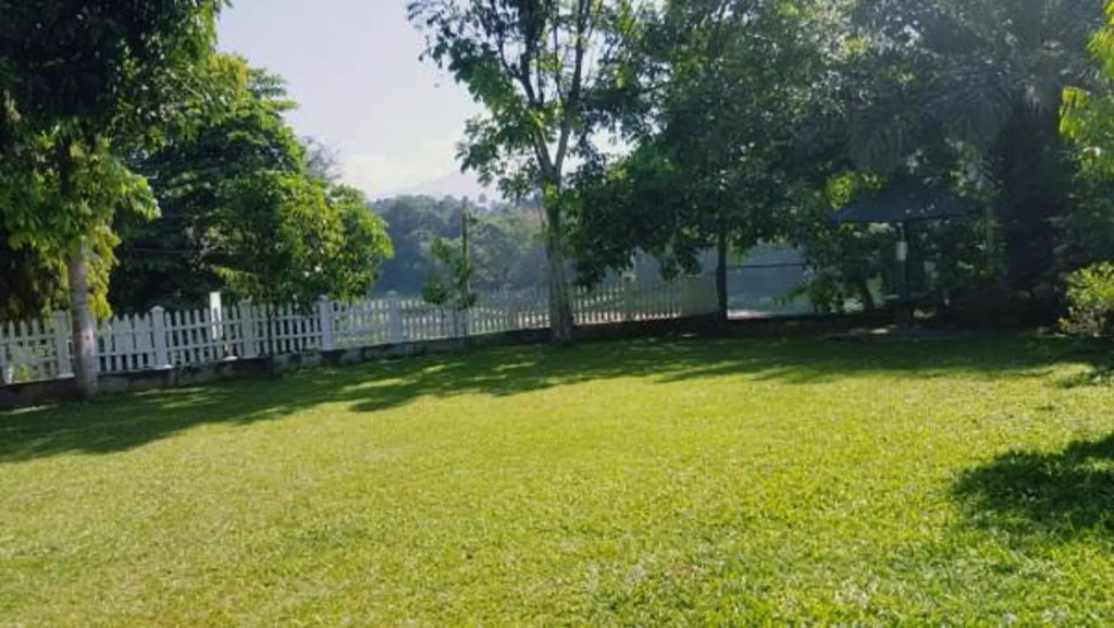 Water Front Hotel - Kandy