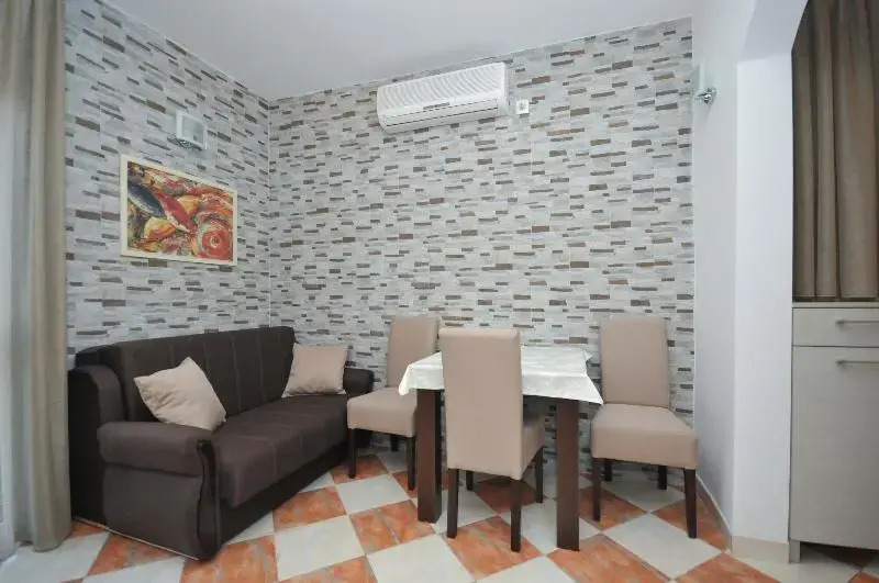 D&D Apartments Budva 4