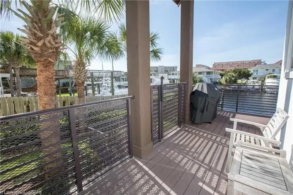 Inlet Breeze by RedAwning