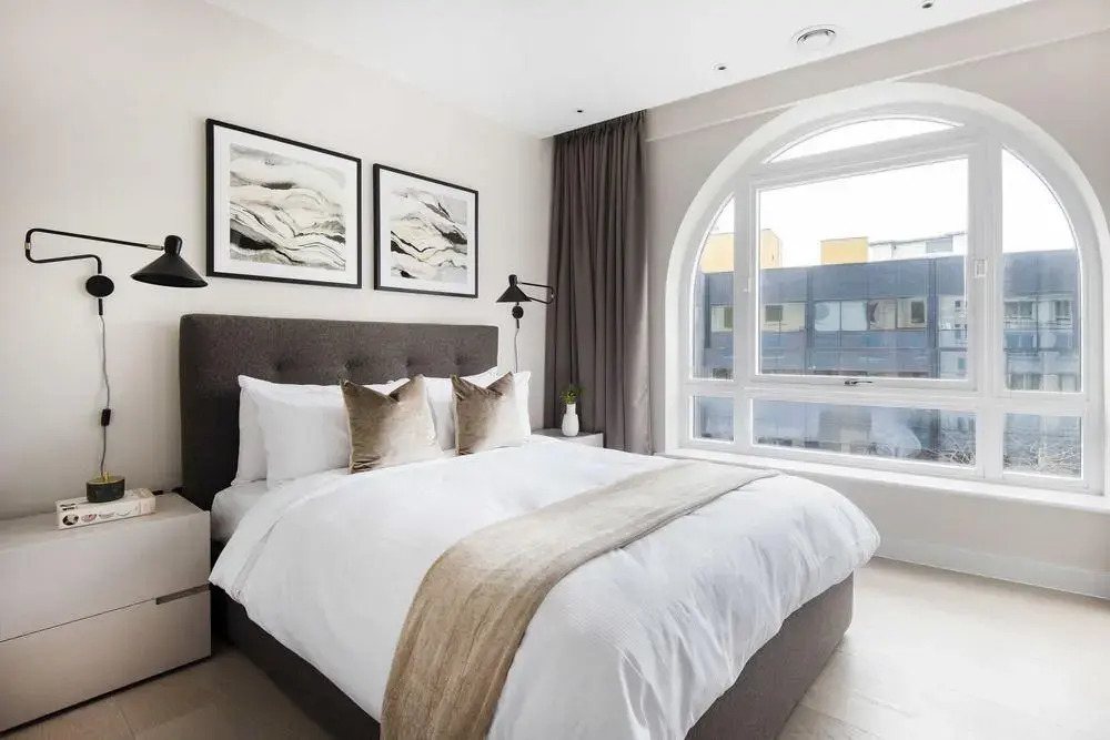 Posh 2BR Westminster Suites by Sonder