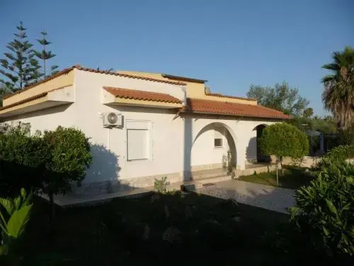 B&B Valentinos
