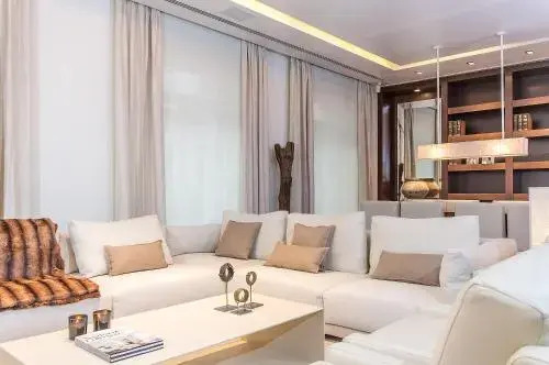 Valencia Luxury Apartments