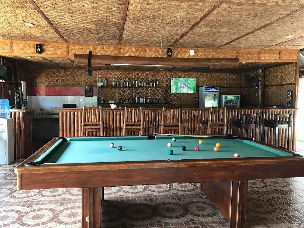 The Barefoot Alona Resort