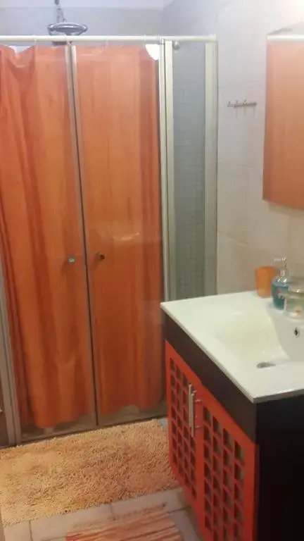 השכרה וסבלט בקומפלקס של יחידות