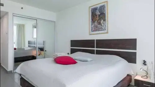 Netanya SeaView ApartHotel