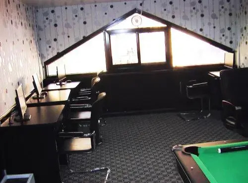 Zaineast Hotel