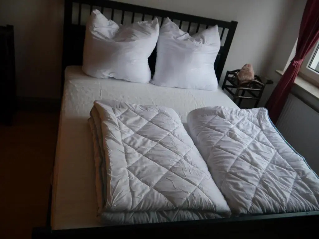 Wira Guesthouse 112 - Hostel