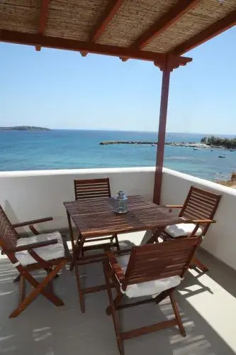 La Mer Seaside Apartments
