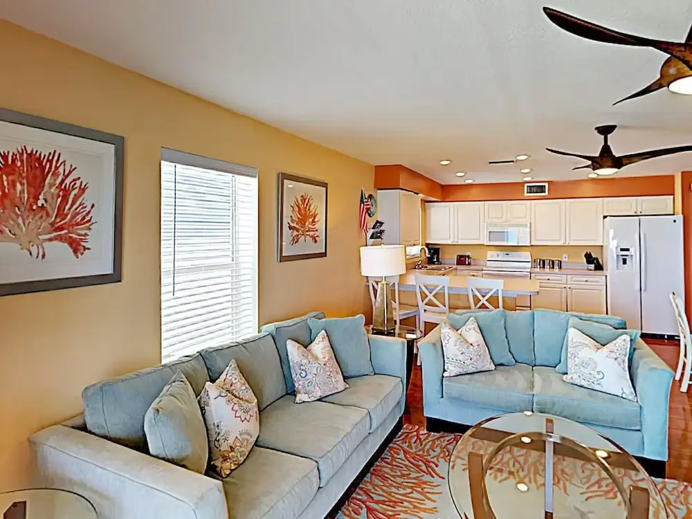 Unbeatable Beachside in Indian Rocks Beach by RedAwning