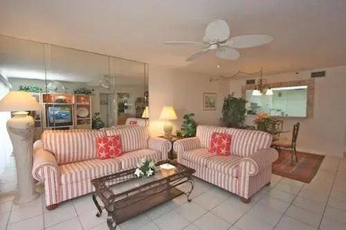 210 Reef Club