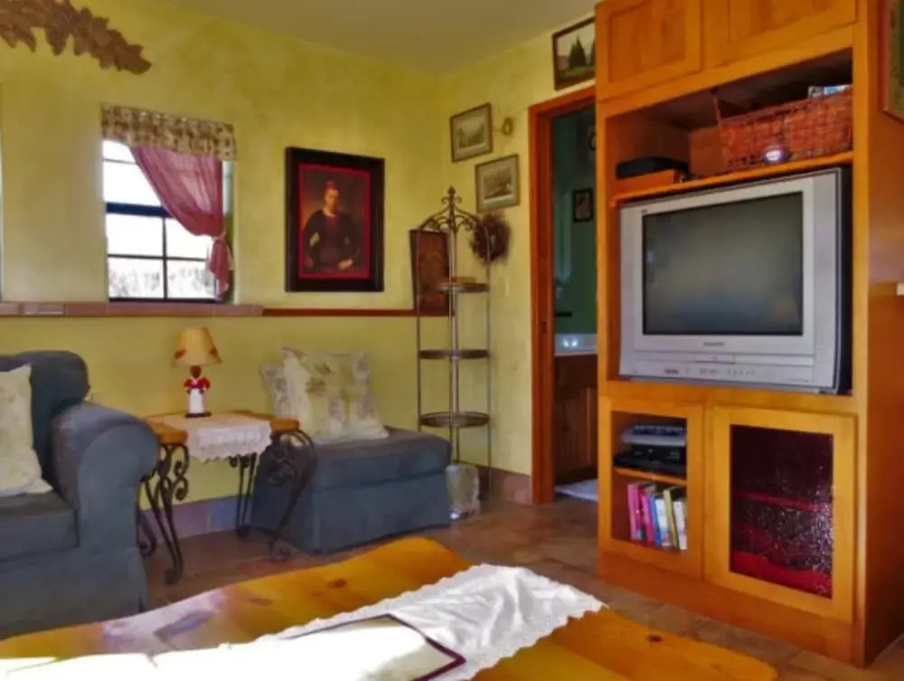 Creek Cottage