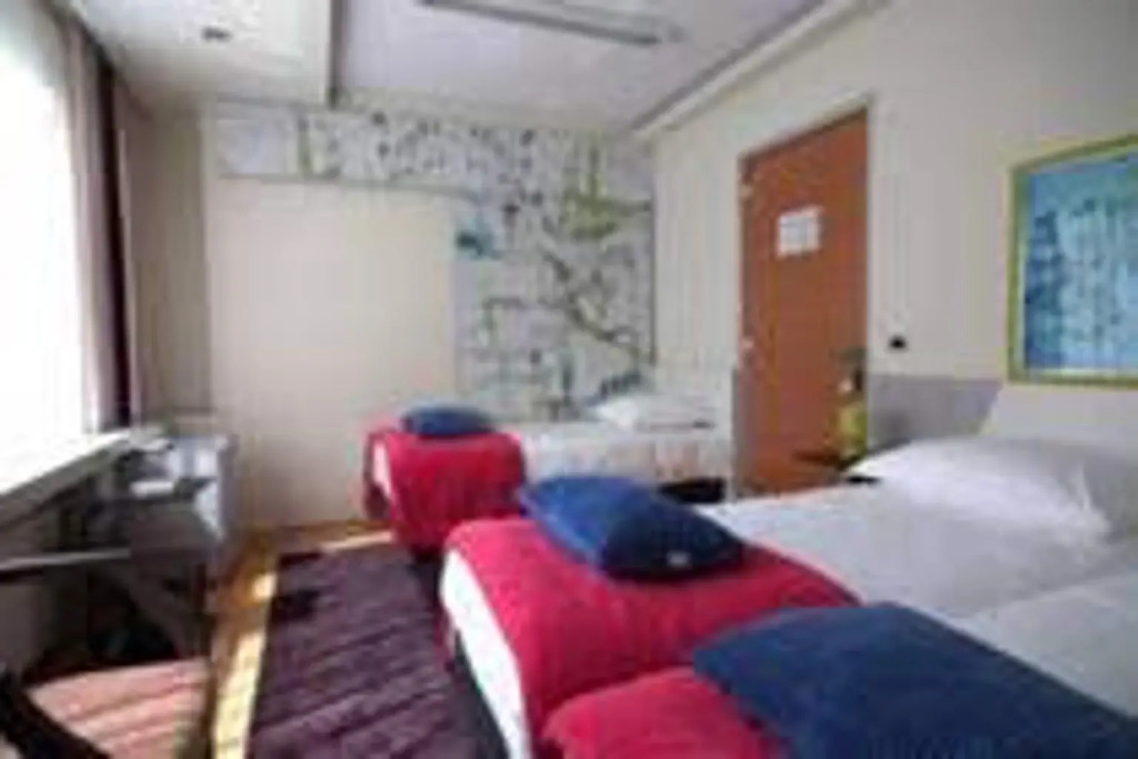 ZigZag Apartments  Rooms