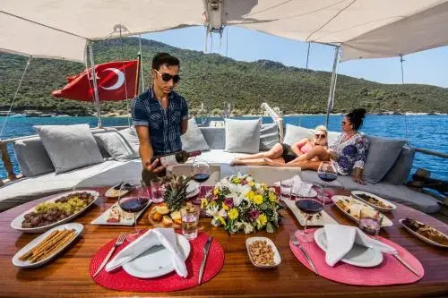 Barbaros Yachting Private Gulet 3 Cabins