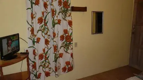Flomon's Guest House
