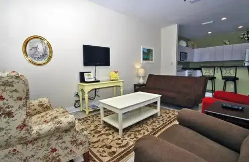 Nancy Lane 6 - 3 Br townhouse