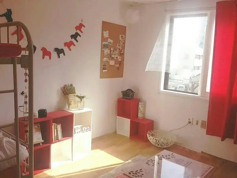 Danim Skyboat Female Guesthouse (только для женщин)
