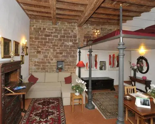 Florence Rental
