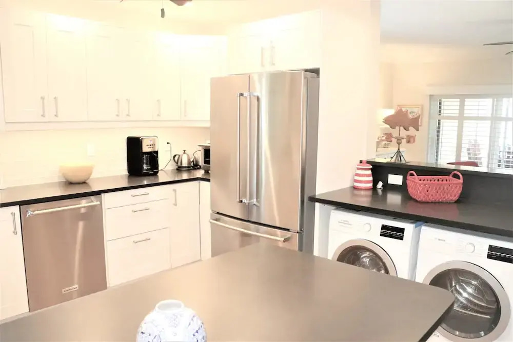 Jamaica Royale T52 - 2 Br Condo