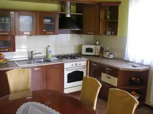 Apartments Jerine