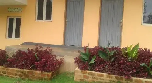 Uganda Lodge