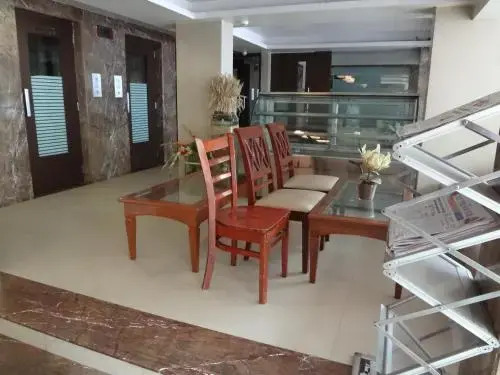 Hotel Samrat