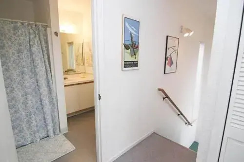 1058 Beach (MCA 59)