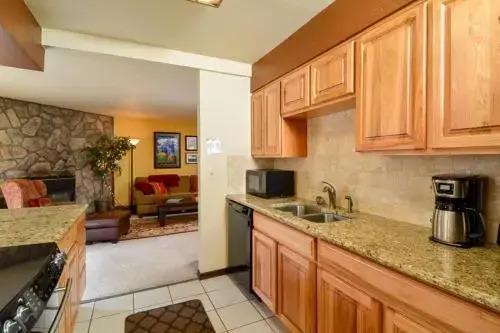 Park Place E203